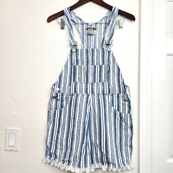 Squeeze Jeans Overall Shorts Denim Blue y2k Eyelace Ruffle Trim Whimsy Cottage L - Picture 1 of 15